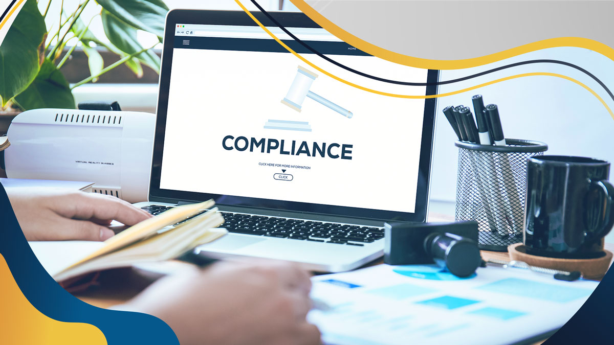Tela de computador com foco para compliance em agências corporativas.